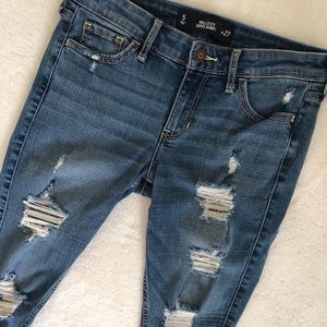 Hollister low rise super skinny jeans size 5 R